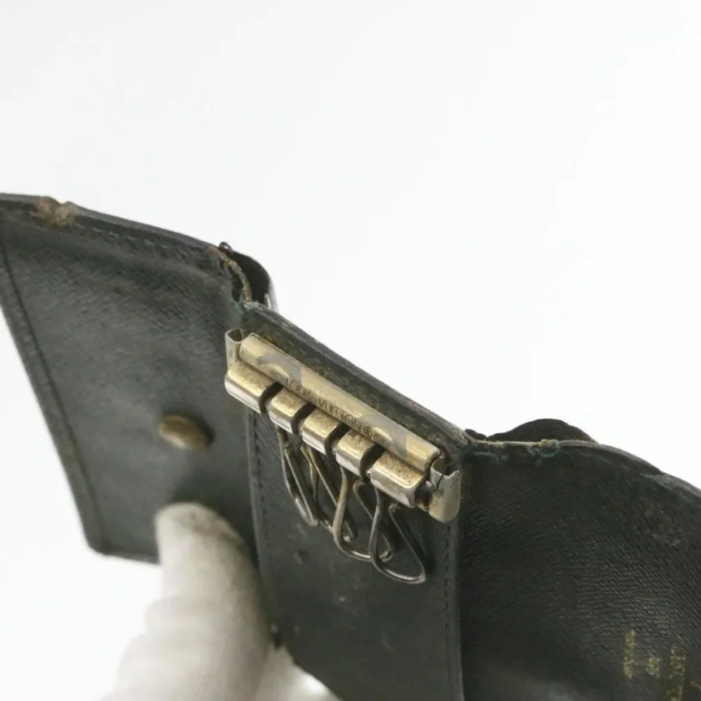 Louis Vuitton Taiga Key Holder/Wallet #1046💥PRICE DROP💥
